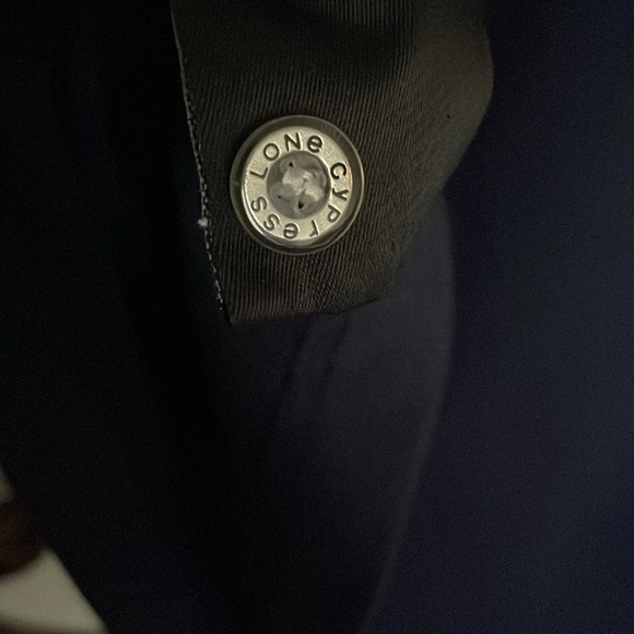 Men’s size large luxury performance Lone Cypress by Pebble Beach navy blue shirt - Picture 8 of 8